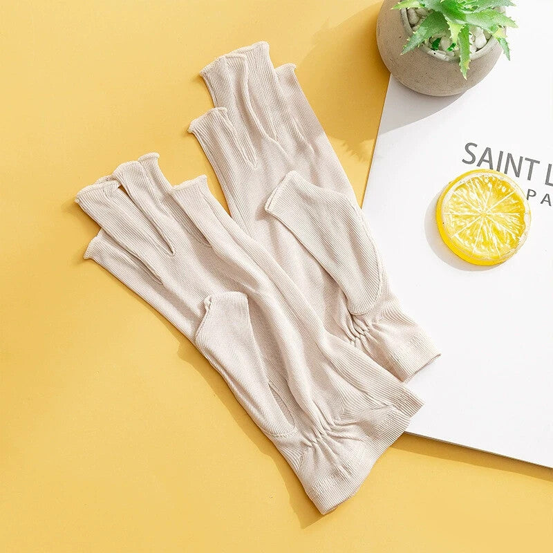 Nude silk fingerless gloves